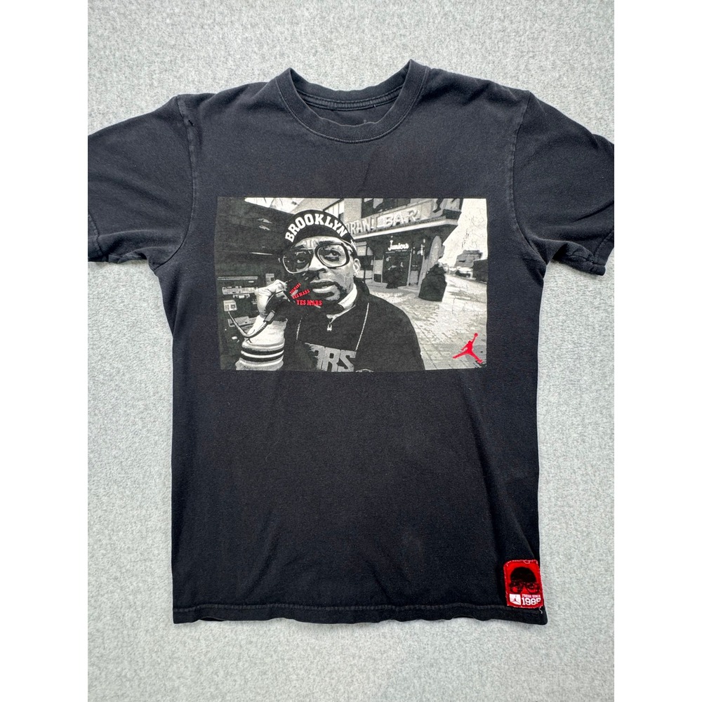 Jordan Spike Lee Mars Blackmon Yes Mars Graphic T-Shirt Black Mens M